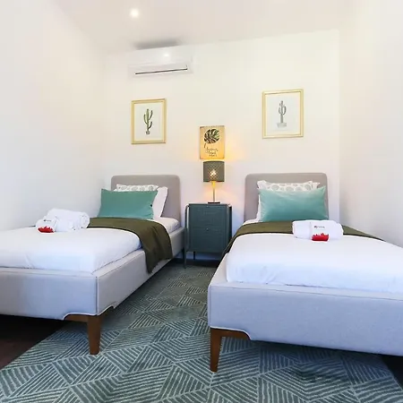 Benfica Iii By Homing * Lizbona